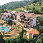 Cerro La Nina Hotel Beceña
