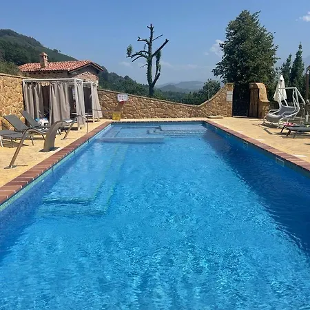Cerro La Nina Hotel Beceña