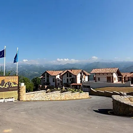 Cerro La Nina 4*
